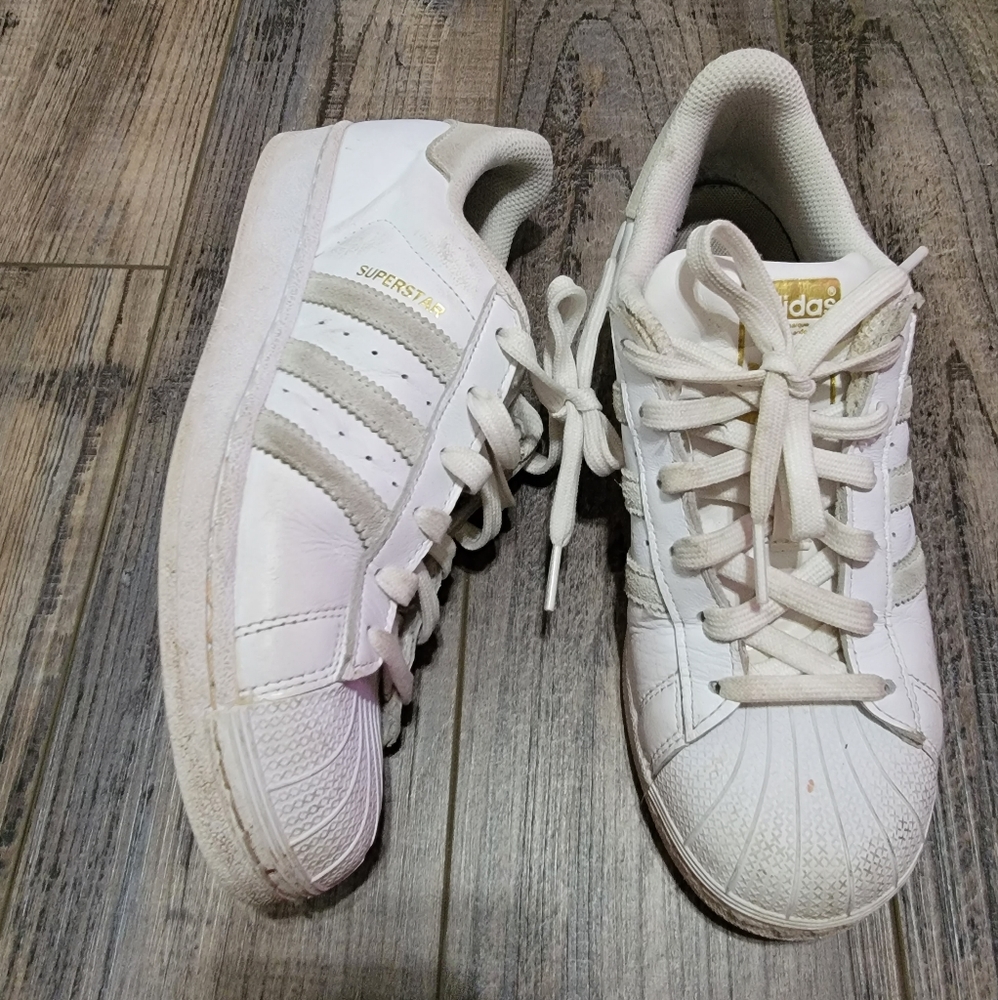 Adidas Superstar